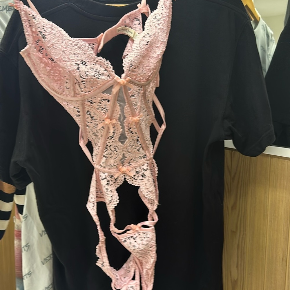 Victorias secrets x For love and lemons lingerie